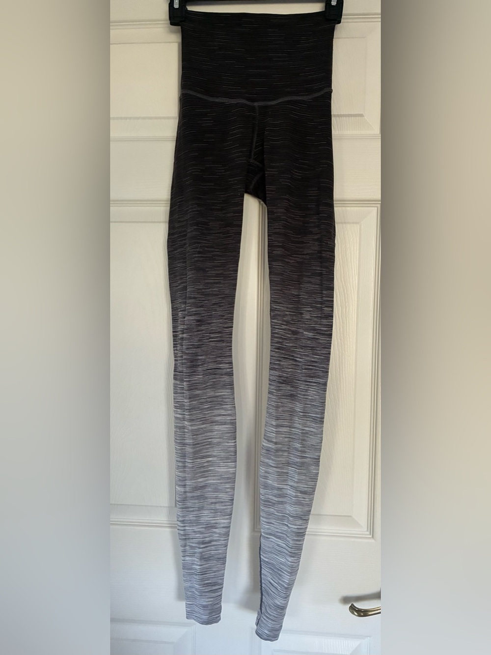 Lululemon athletica Gray Ombre High-Rise Leggings -  size 4